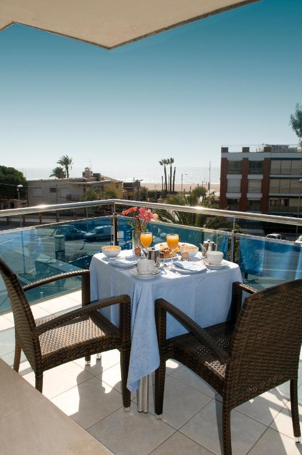 Best Western Hotel Mediterraneo Castelldefels Esterno foto